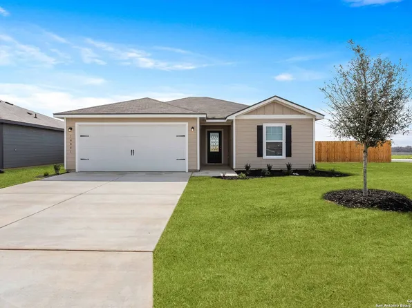 16025 Dickens, Lytle, TX 78052