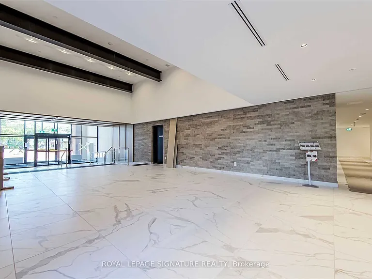 2300 Saint Clair Ave W #706 — Photo 2