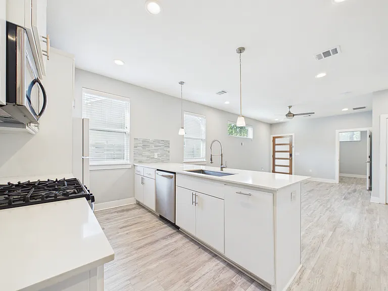 6713 Porter St #B — Photo 6