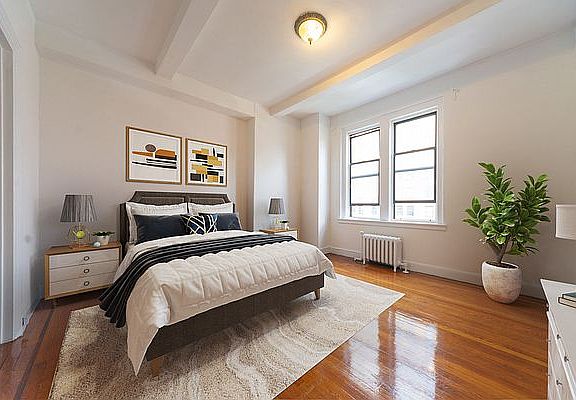 4th image of 244 W 72nd St APT 3C