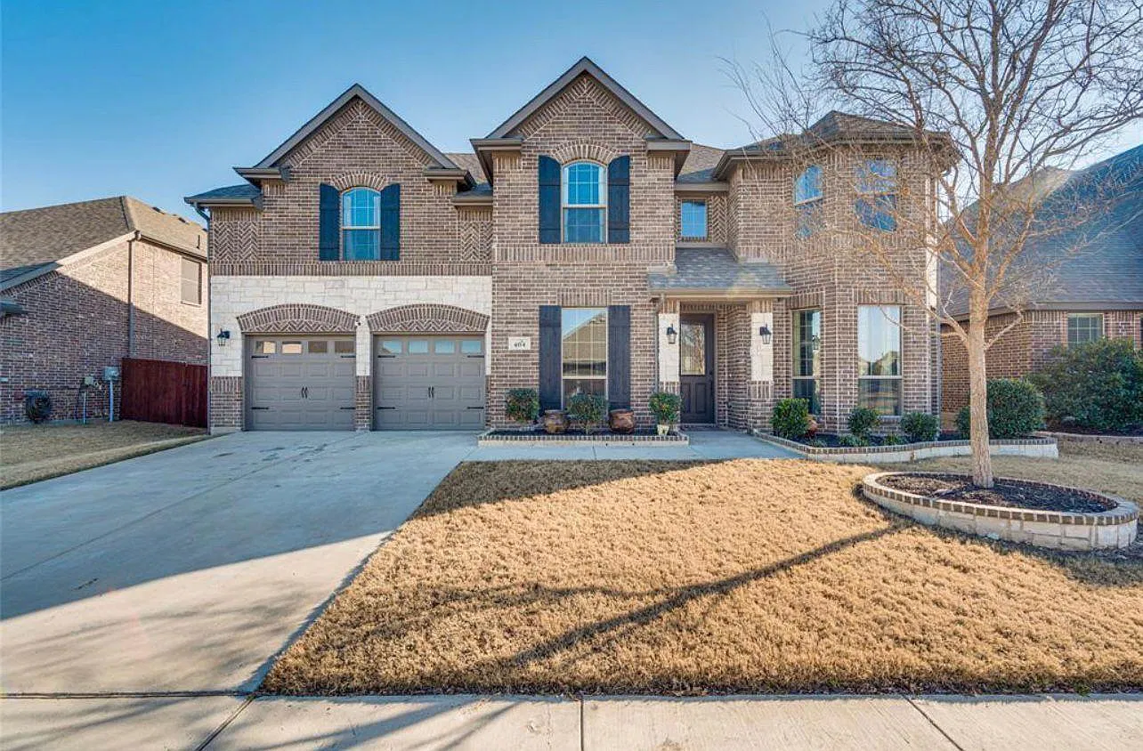 4 bed, 3.5 bath, 3126 sqft, $3,500 — Photo 1