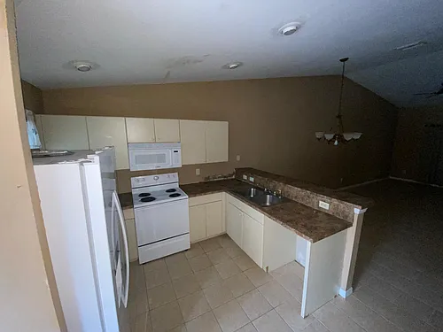 4503 30th St SW #4503 Photo 1