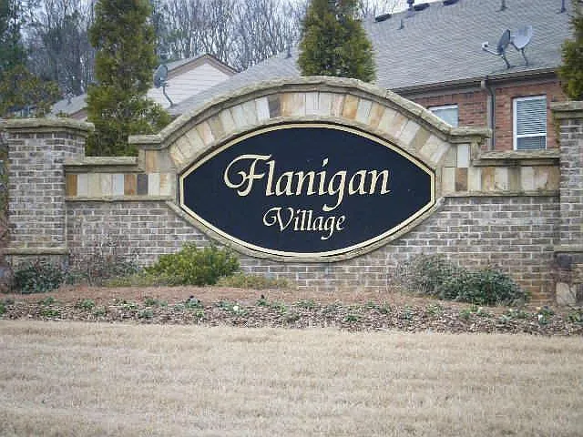 3 bed, 2.5 bath, 1818 sqft, $2,300 — Photo 4