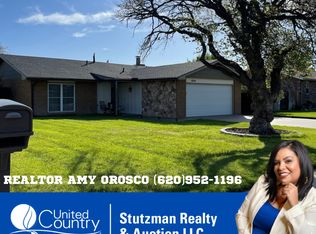 1024 Baughman Dr, Ulysses, KS 67880
