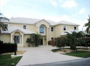 400 Lanternback Island Dr, Satellite Beach, FL 32937