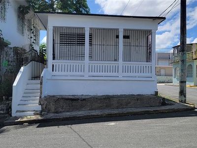 7 Forastieri St, Caguas, PR, 00725