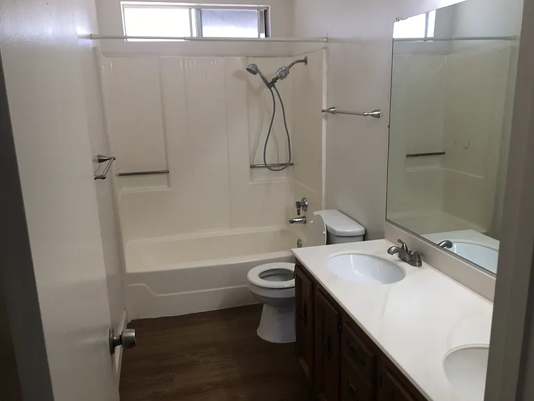 4903 Dunes St — Photo 4