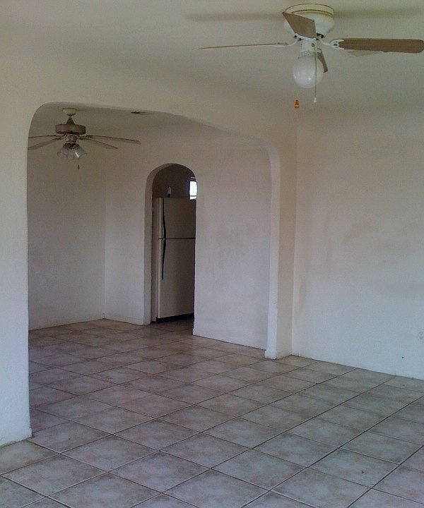 2nd image of 2628 E Roosevelt St
