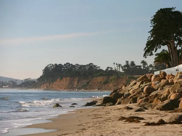 1300 Plaza De Pacifica, Santa Barbara, CA 93108