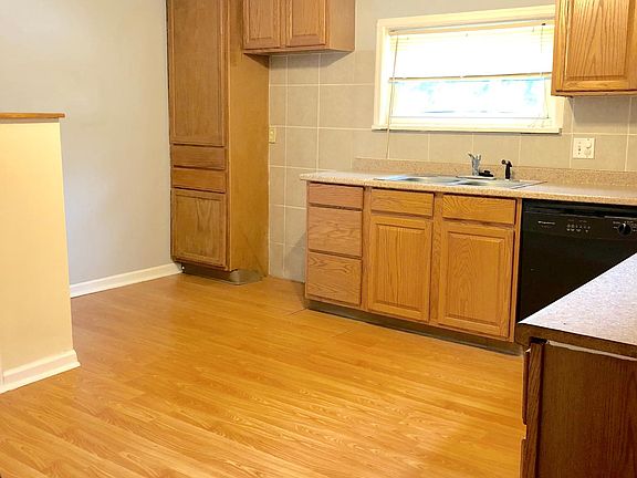 Fridge provided before move in