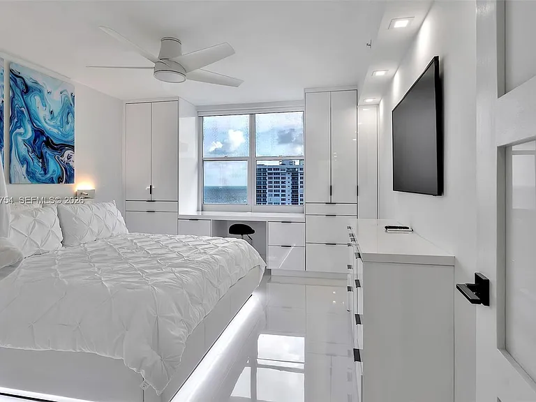 2501 S Ocean Dr #1515 — Photo 19