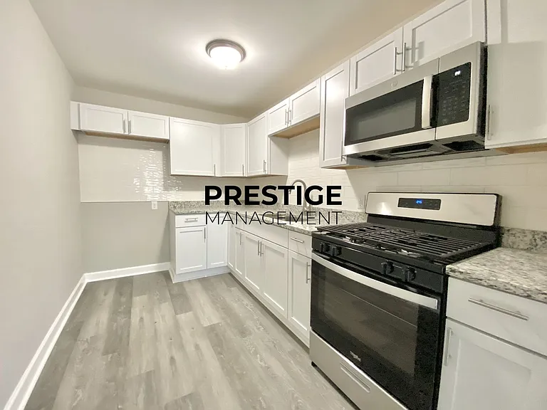4024 Tyler St — Photo 8
