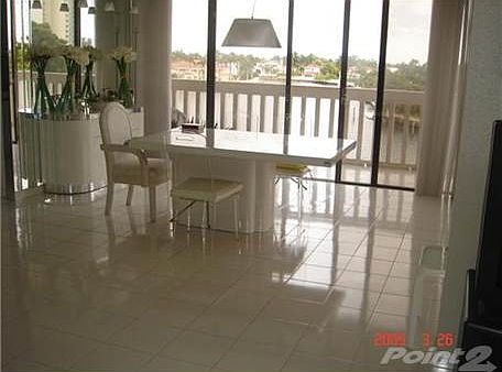 5th image of 19667 Turnberry Way APT 4K