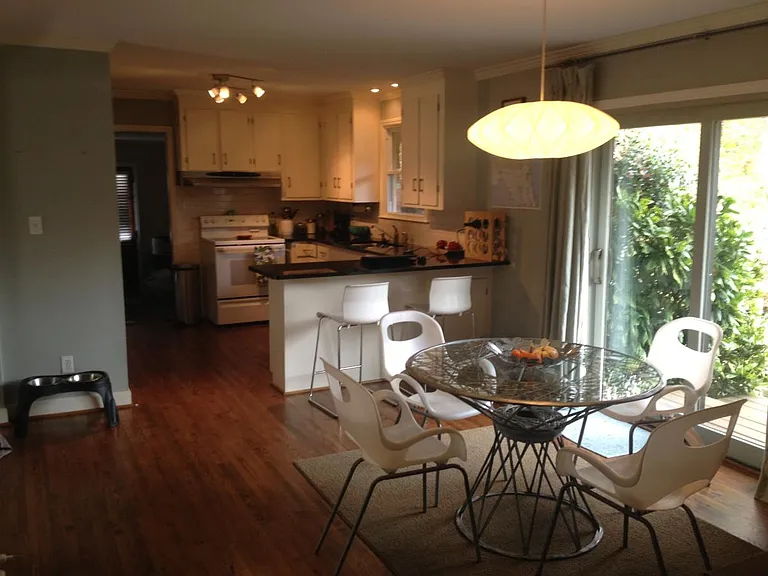 5547 Wedgewood Dr — Photo 2
