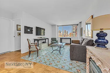 245 East 54th Street, #29S