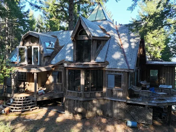 8750 Wilder Ridge Rd, Garberville, CA 95542