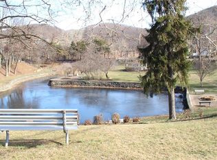 36 Mountain Ave APT 3, Hillburn, NY 10931