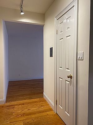 3rd image of 56 W 65th St APT 6G
