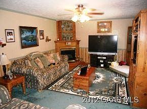 3rd image of 240 Cooper Dr