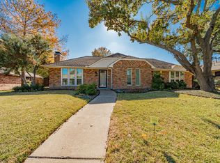 2208 Vickers Dr, Plano, TX 75075