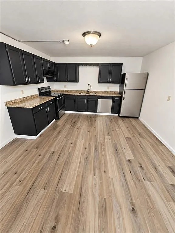 444 Woodward Rd — Photo 3