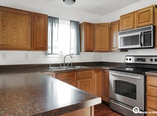 1612 Russian Jack Dr UNIT D4, Anchorage, AK 99508