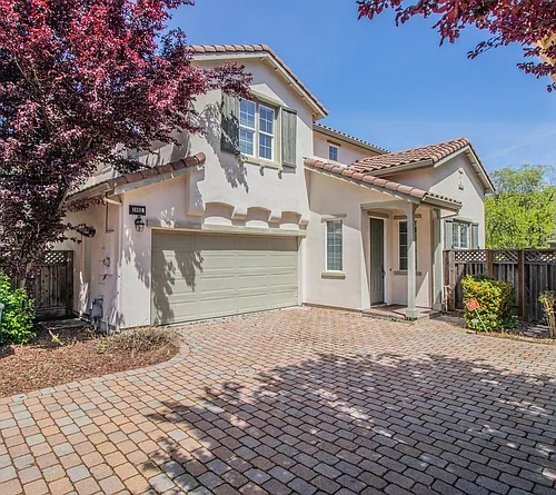 6239 Newhaven Ln Photo 1