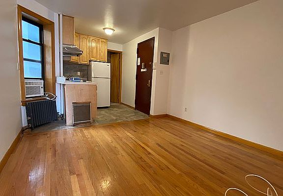 3rd image of 63 Mott St APT 11