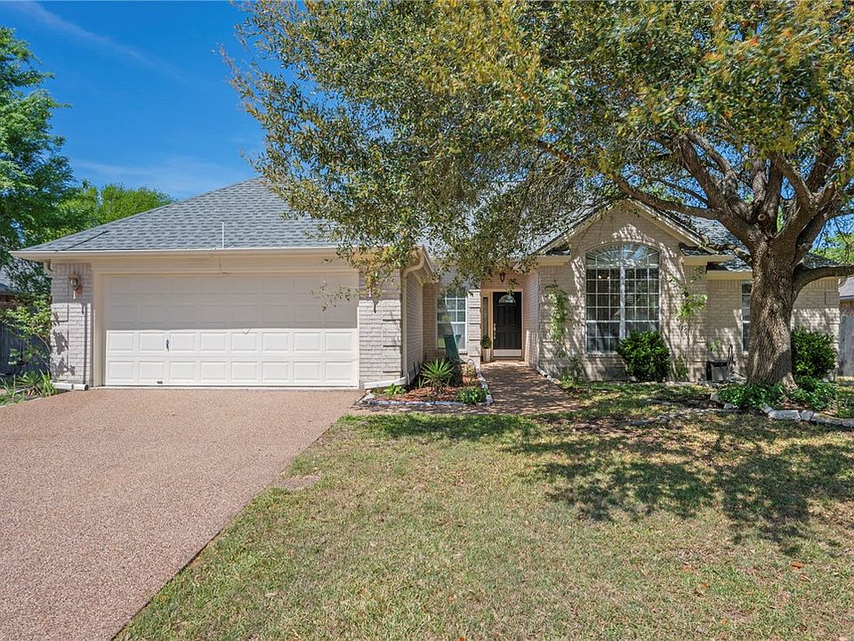 1st image of 709 Aster Dr