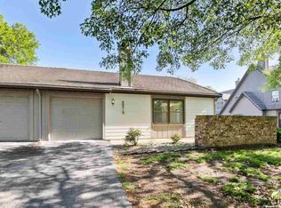 2516 W 24th Ter, Lawrence, KS 66047