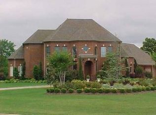 11609 Southcrest Dr, Fort Smith, AR 72916