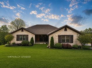167 Madison St #6093, Huntsville, AR 72740