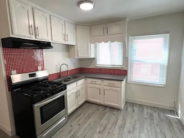 527 E 3rd St APT 12, Long Beach, CA 90802