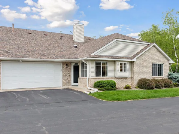 4453 Bay Ln, White Bear Lake, MN 55110