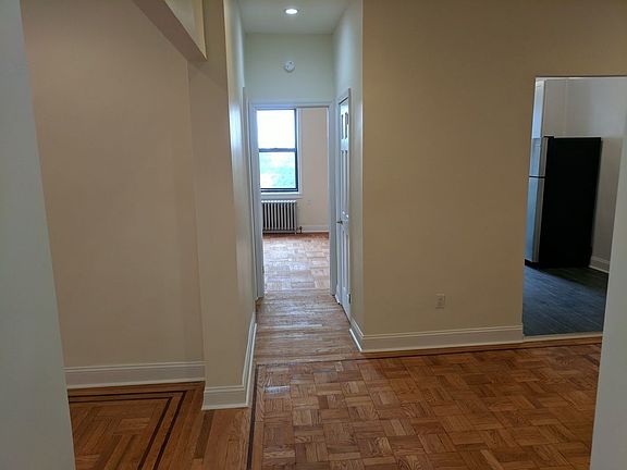 4th image of 8015 Grenfell St APT B16