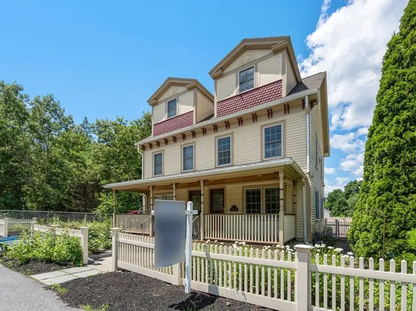 1844 Main St #1, Concord, MA 01742