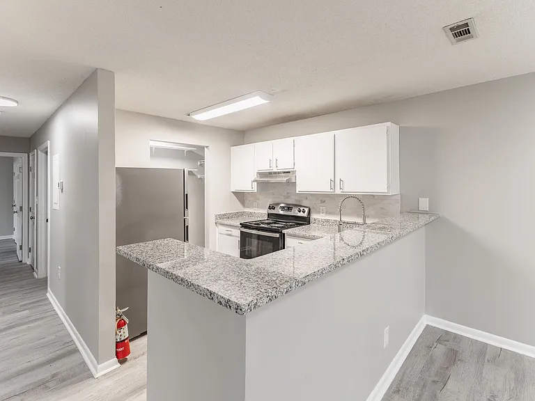 2640 Blue Spring Rd NW — Photo 16