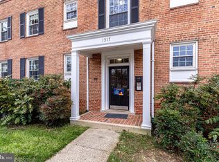 1317 S Walter Reed Dr #17302, Arlington, VA