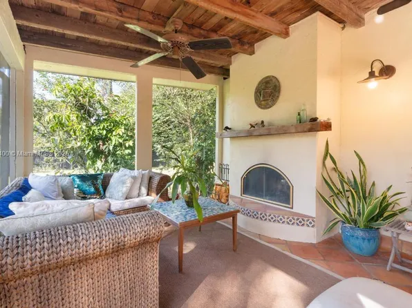 37255 SW 214th Ave, Homestead, FL 33034