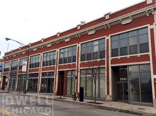 2930 N Milwaukee Ave, Chicago, IL 60618