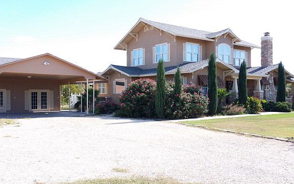 4th image of 5166 Ben Ficklin Rd