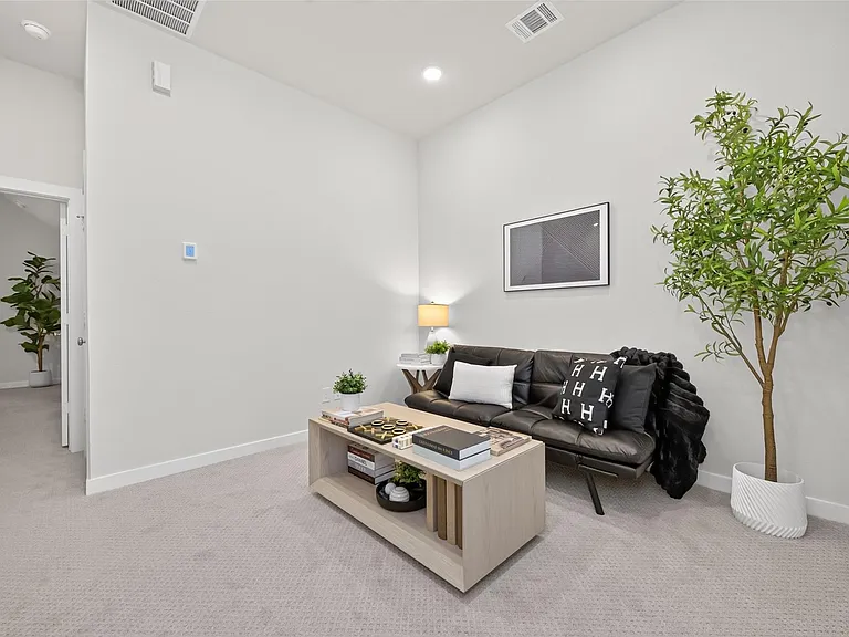 2638 Woodforest Pkwy — Photo 33