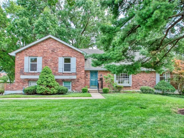 107 W 119th St, Kansas City, MO 64145
