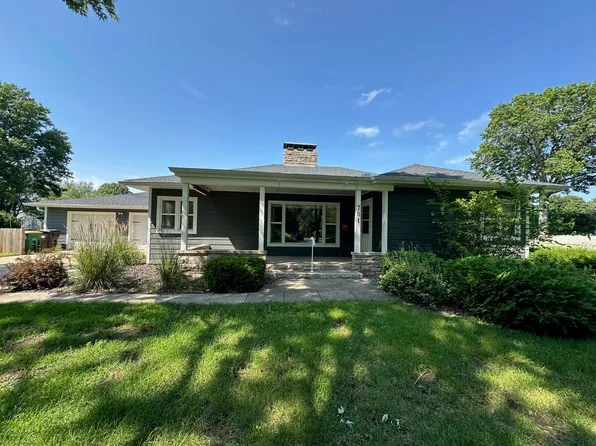 701 W Buchanan St, Winterset, IA 50273