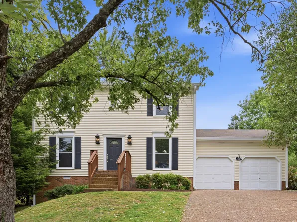 521 Fairhaven Ct, Nashville, TN 37211