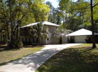 1059 Winterberry Dr NE, Shellman Bluff, GA 31331