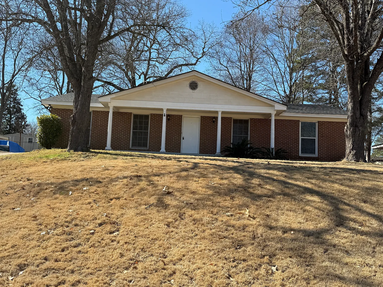 3 bed, 1431 sqft, $1,400 — Photo 1