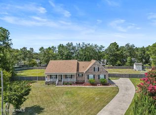 106 Fetlock Ct, Raeford, NC 28376