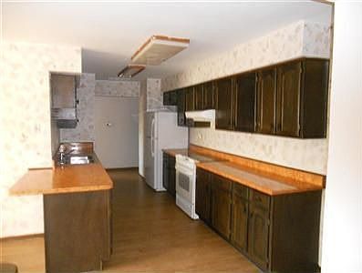 2nd image of 822 Norwich Rd