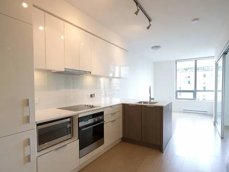 1308 Hornby St #2903 — Photo 2